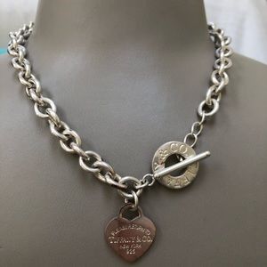 Tiffany&Co toggle heart pendent necklace